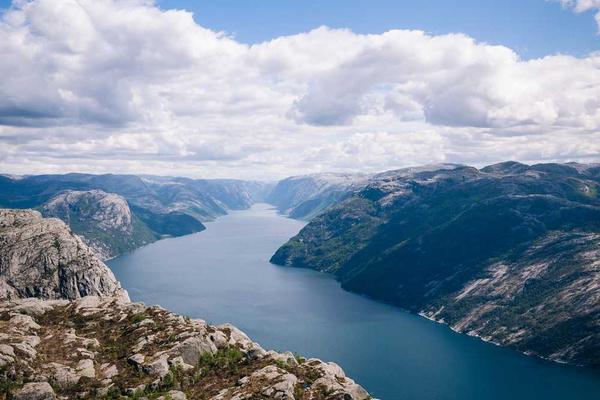 谢谢老师的乳液的核心优势解析相关的高质量图像