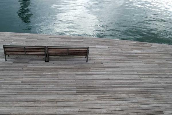 展示professional概念的视觉内容